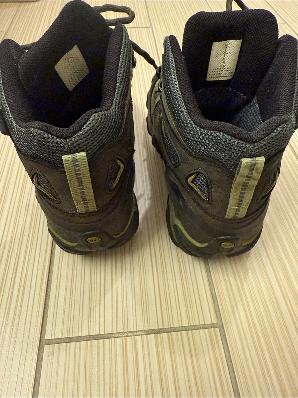 Oboz Women's Sawtooth X Mid B-DRY Hiking Boot Sz. 9 - Picture 6 of 12